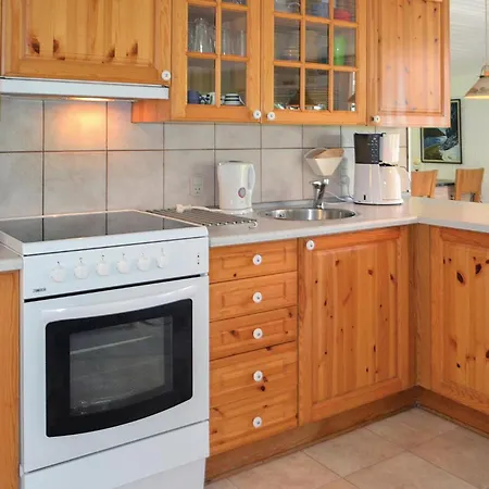 3 Bedroom Stunning Home In Oksbol *